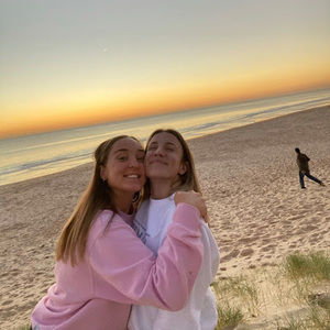 Meet your Posher, Isabella